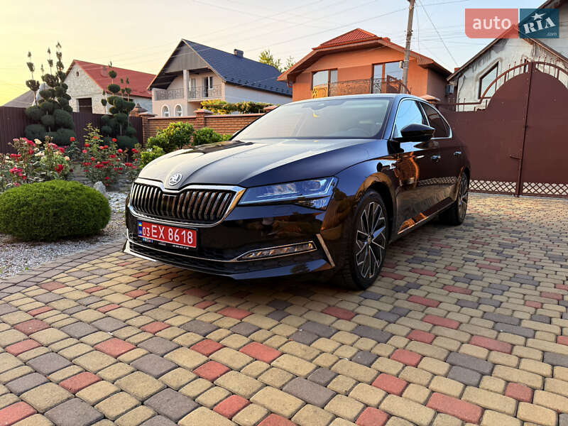 Лифтбек Skoda Superb 2019 в Мукачево