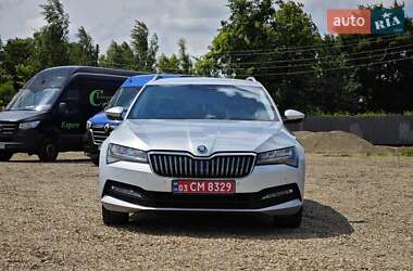 Універсал Skoda Superb 2020 в 