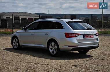 Універсал Skoda Superb 2020 в 