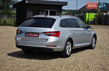 Універсал Skoda Superb 2020 в 