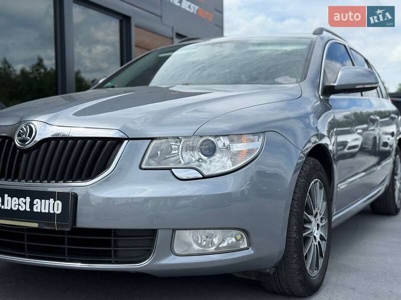 Универсал Skoda Superb 2011 в Ровно