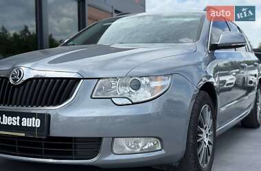 Универсал Skoda Superb 2011 в 