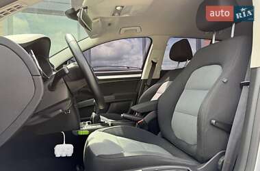 Универсал Skoda Superb 2011 в 