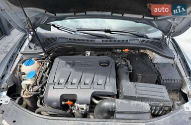 Универсал Skoda Superb 2011 в 