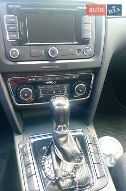 Универсал Skoda Superb 2015 в 