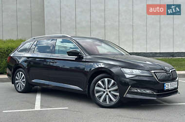 Универсал Skoda Superb 2020 в 