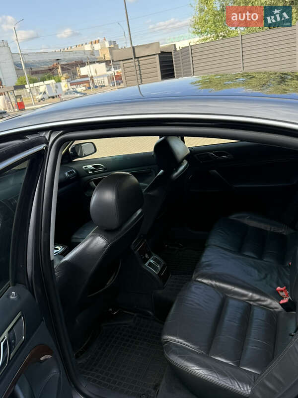 Лифтбек Skoda Superb 2006 в Запорожье