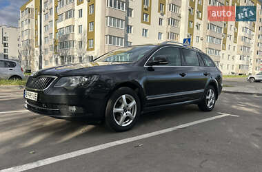 Універсал Skoda Superb 2014 в Вінниці