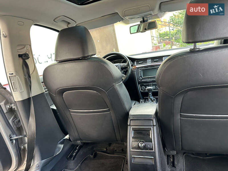 Лифтбек Skoda Superb 2008 в Звягеле