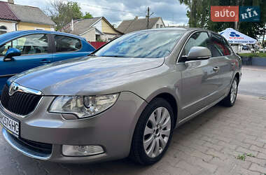 Лифтбек Skoda Superb 2008 в 