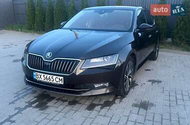 Лифтбек Skoda Superb 2018 в 