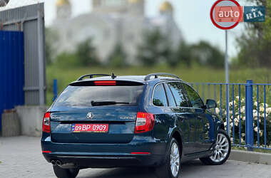 Универсал Skoda Superb 2015 в 
