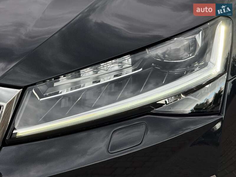 Универсал Skoda Superb 2021 в Луцке