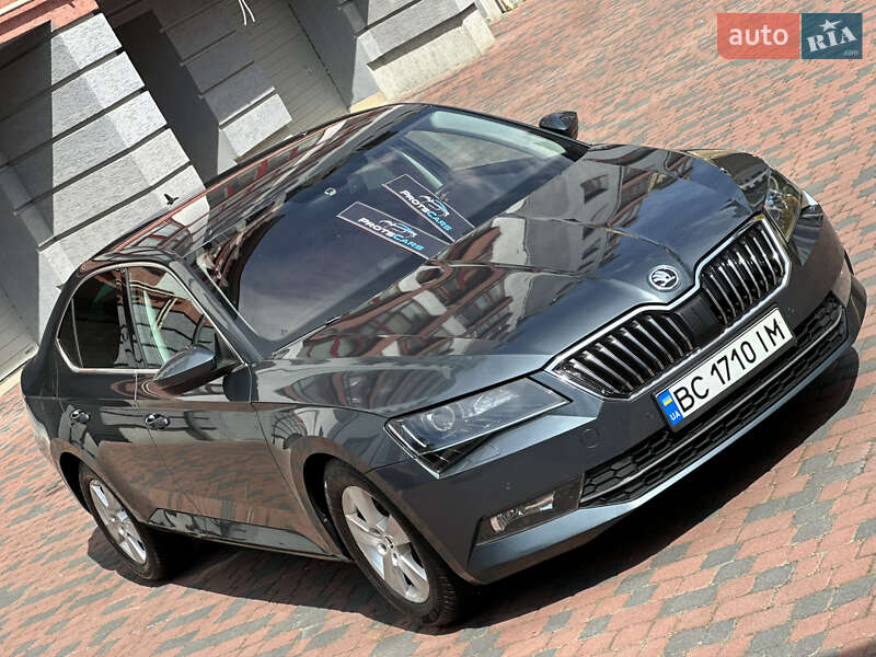 Ліфтбек Skoda Superb 2015 в Івано-Франківську