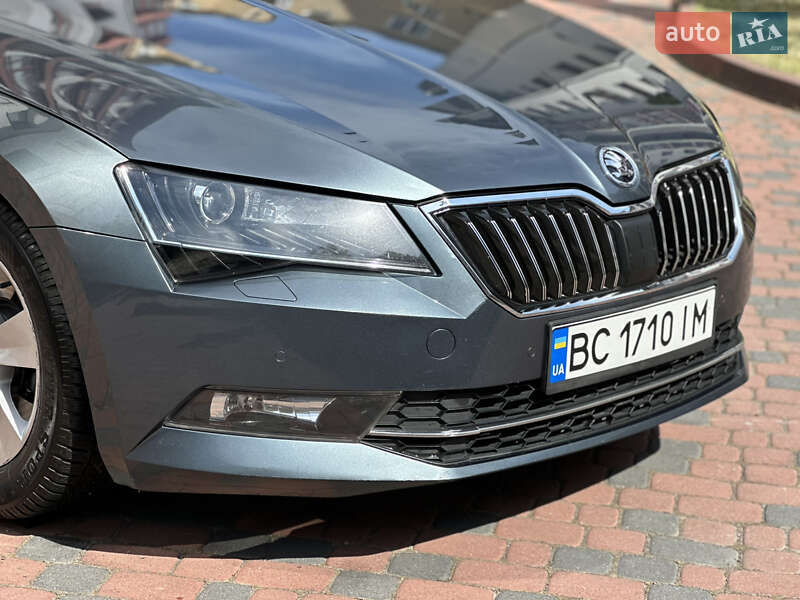 Ліфтбек Skoda Superb 2015 в Івано-Франківську