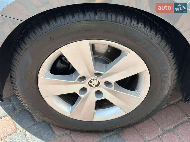 Ліфтбек Skoda Superb 2015 в Івано-Франківську
