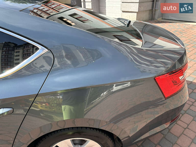 Ліфтбек Skoda Superb 2015 в Івано-Франківську