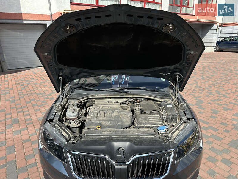 Ліфтбек Skoda Superb 2015 в Івано-Франківську