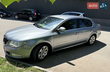 Ліфтбек Skoda Superb 2012 в Києві