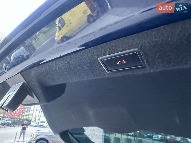 Лифтбек Skoda Superb 2016 в Киеве