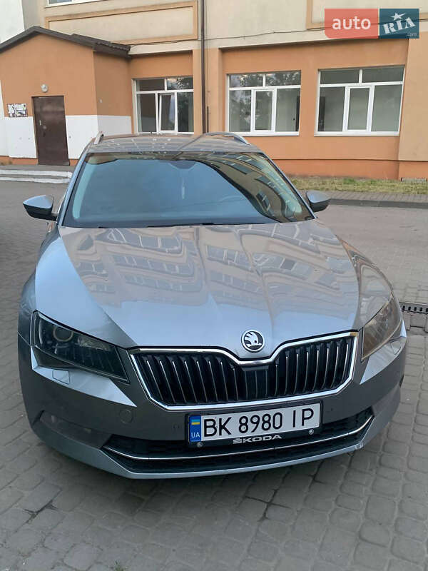 Skoda Superb 2016