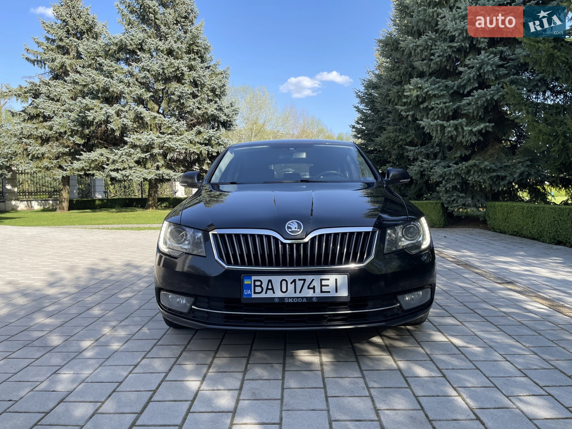 2013 Skoda Superb - мініатюра 2