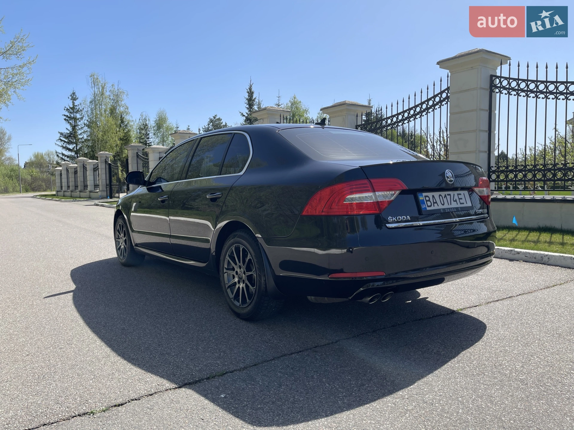 2013 Skoda Superb - мініатюра 21