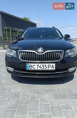 Универсал Skoda Superb 2014 в Мостиске