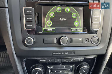 Лифтбек Skoda Superb 2014 в 