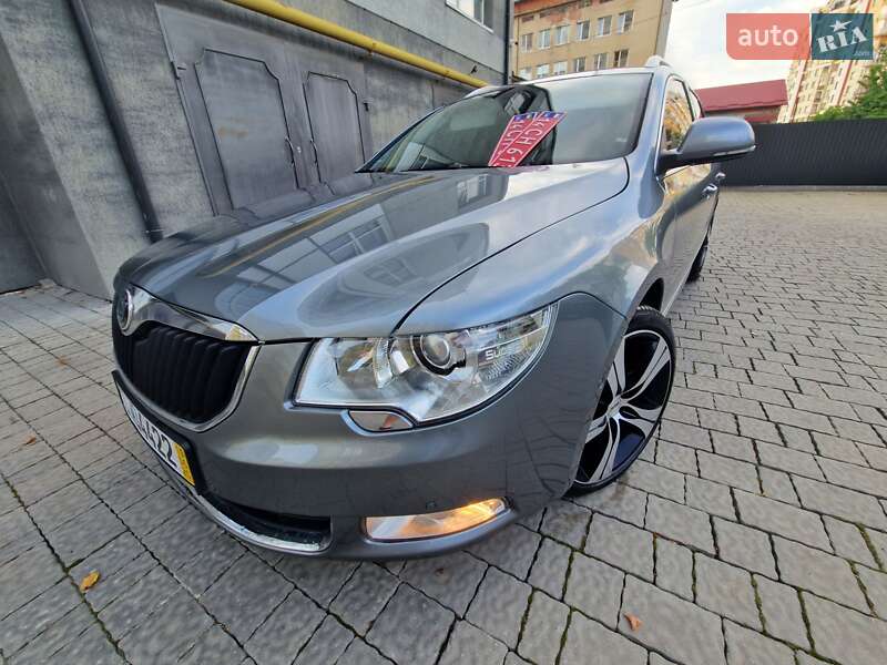 Универсал Skoda Superb 2010 в Ивано-Франковске