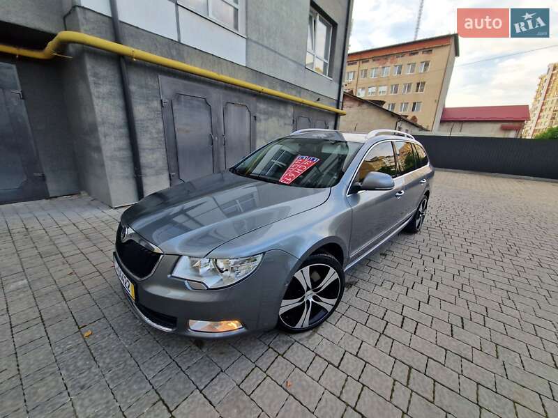 Универсал Skoda Superb 2010 в Ивано-Франковске