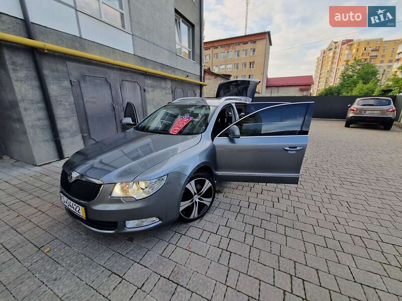 Универсал Skoda Superb 2010 в Ивано-Франковске