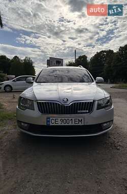 Универсал Skoda Superb 2013 в Черновцах