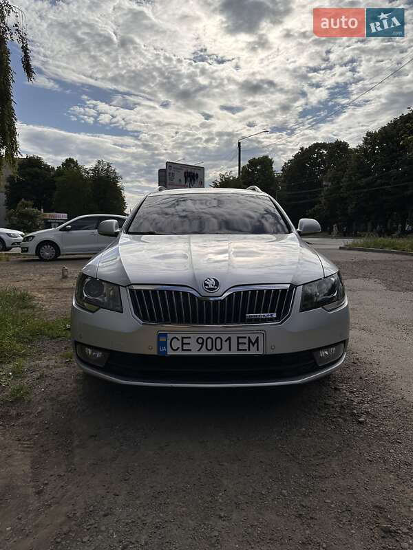 Универсал Skoda Superb 2013 в Черновцах