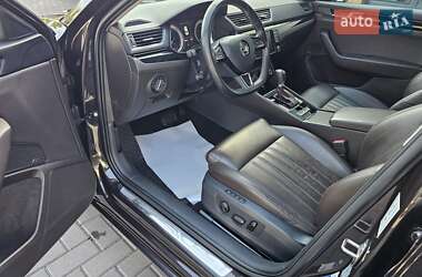 Лифтбек Skoda Superb 2016 в 