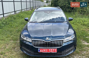 Универсал Skoda Superb 2020 в 