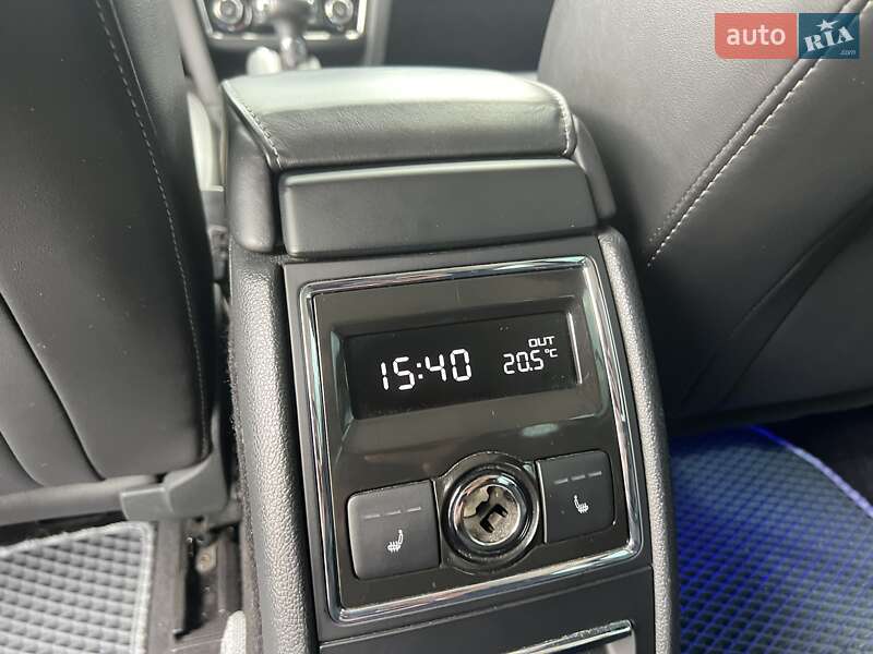Универсал Skoda Superb 2011 в Киеве