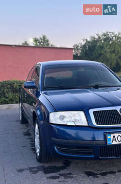 Ліфтбек Skoda Superb 2004 в Ужгороді
