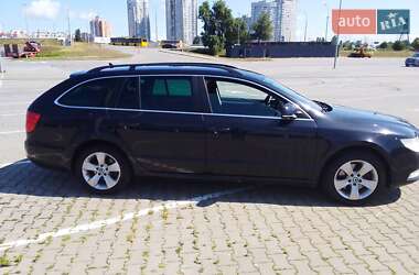 Універсал Skoda Superb 2013 в Києві