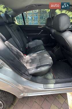 Лифтбек Skoda Superb 2005 в 