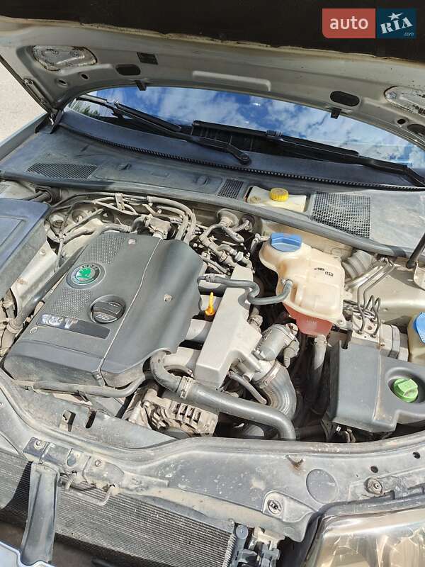 Лифтбек Skoda Superb 2002 в Полтаве