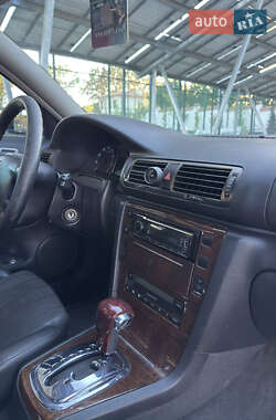 Ліфтбек Skoda Superb 2004 в 