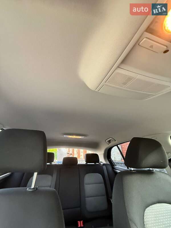 Лифтбек Skoda Superb 2011 в Красилове