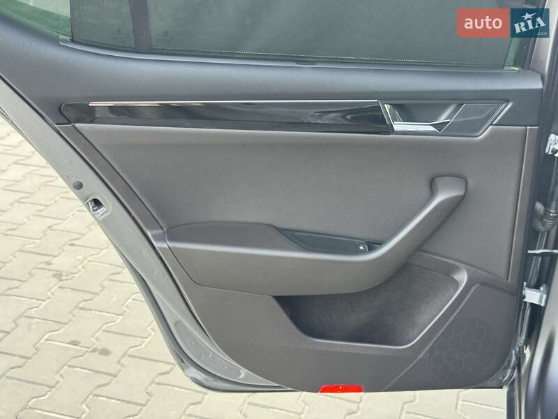 Лифтбек Skoda Superb 2018 в Луцке