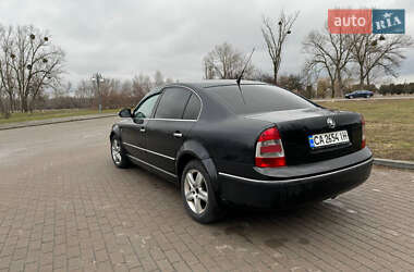 Лифтбек Skoda Superb 2007 в 