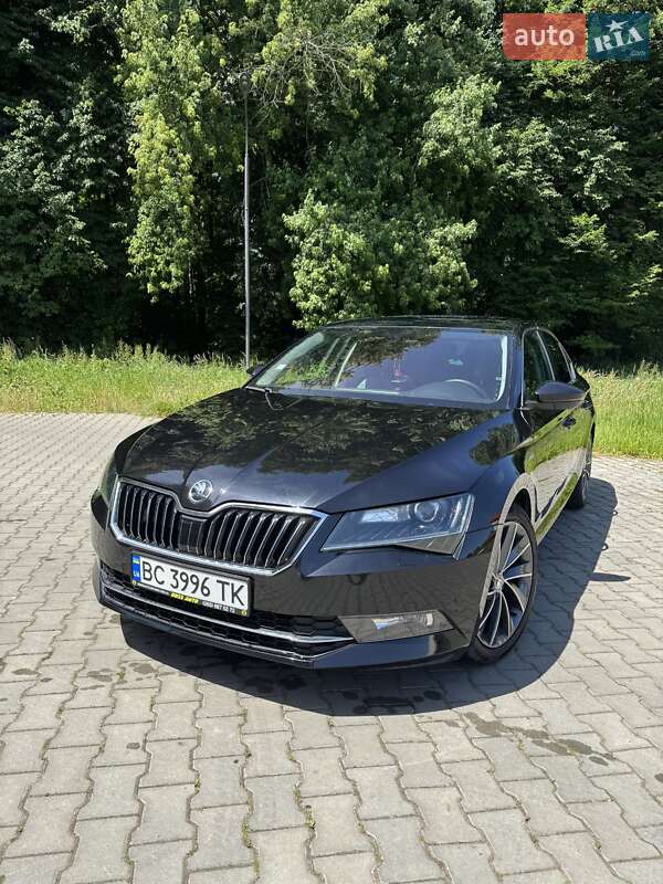 Skoda Superb 2016
