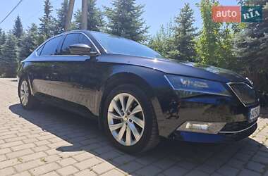 Ліфтбек Skoda Superb 2018 в Ужгороді