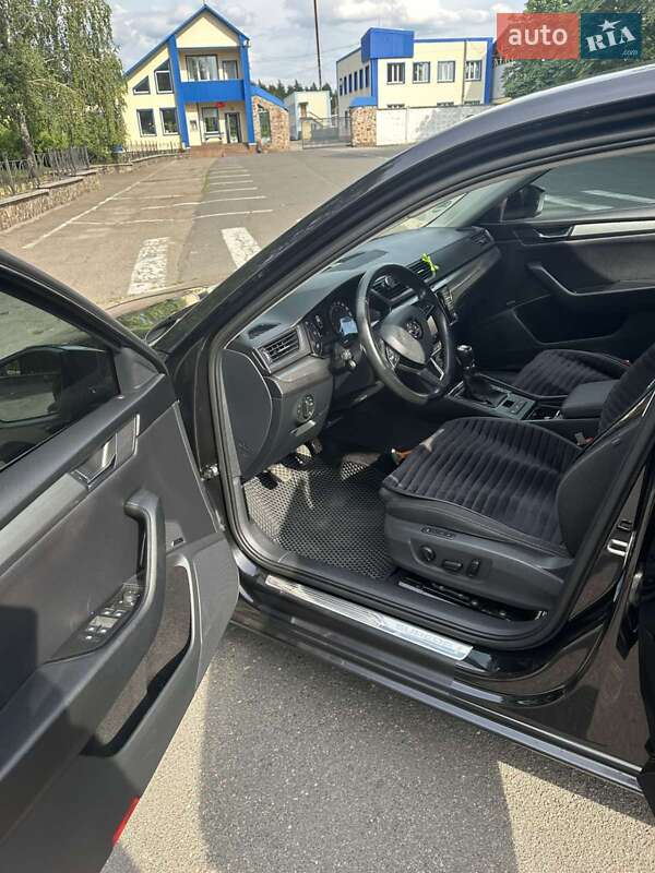 Лифтбек Skoda Superb 2015 в Киеве