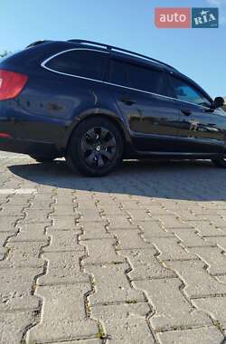 Универсал Skoda Superb 2012 в 