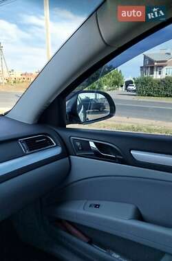 Универсал Skoda Superb 2012 в 